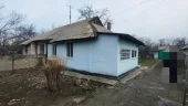 Объявления категории Дома и коттеджи в Лутугино и Лутугинском районе: Продается 1/2 Дома.пгт.Белореченский  площадь 58 м.кв