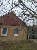 Объявление Дом 3 к. на участке 9 соток, канализация, подвал, гараж, хозпостройки - в разделе Дома и коттеджи в Лутугино и Лутугинском районе
